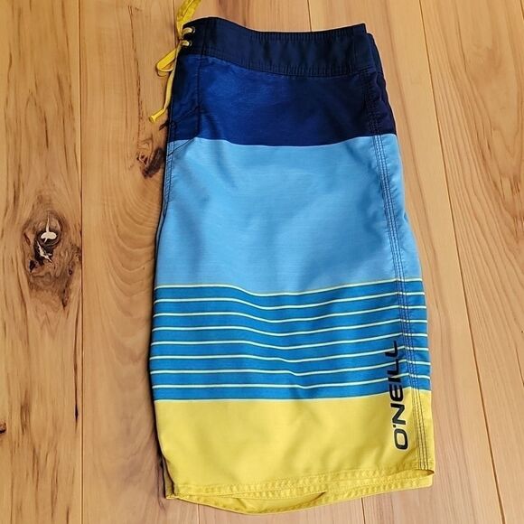 O'NEILL BLUE & YELLOW BOARD SHORTS - Picture 10 of 10